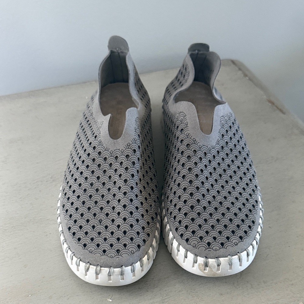 Women's Gray Slip-On Sneakers